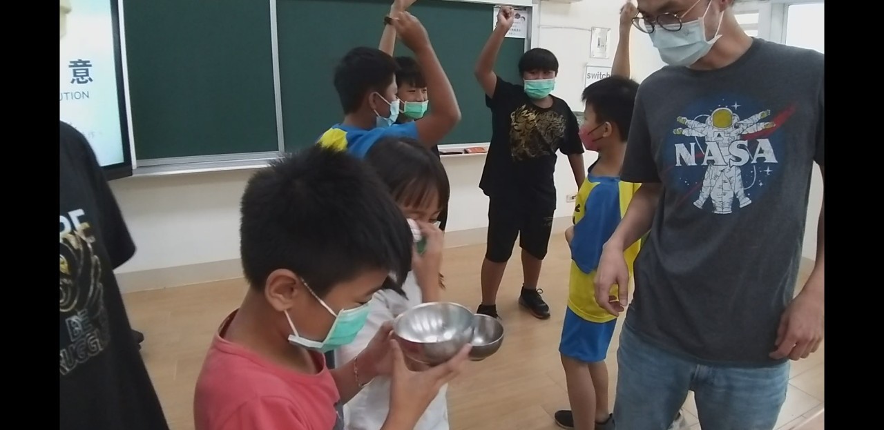 LINE_ALBUM_111.05.10高師大科學營_220516_16.jpg