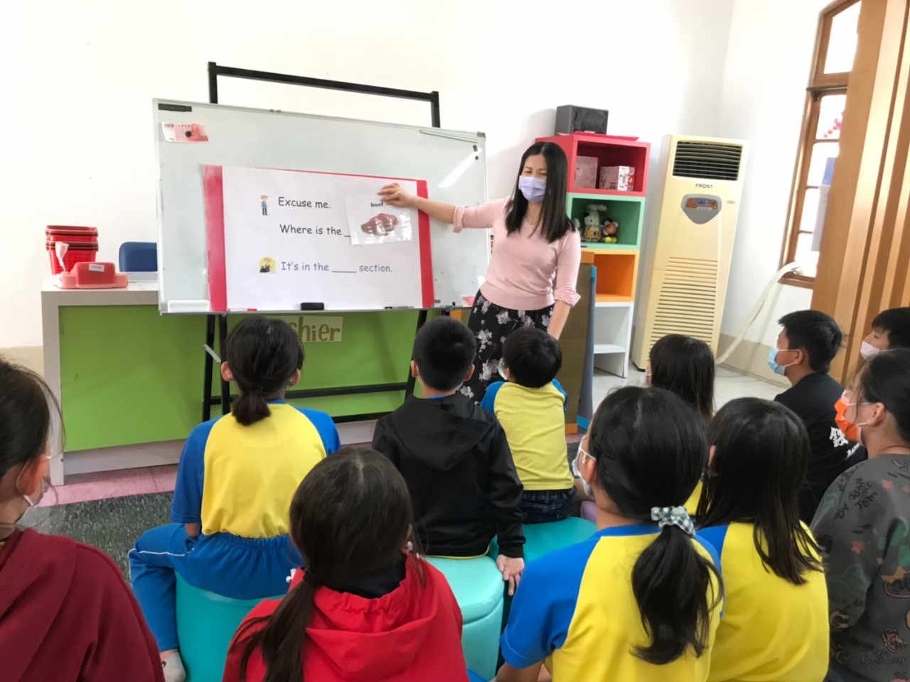 LINE_ALBUM_1110317旗山英語村參訪_220516_29.jpg